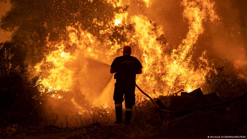 Έρευνα: Αλλάζουν οι πυρκαγιές στην Ευρώπη λόγω της κλιματικής αλλαγής