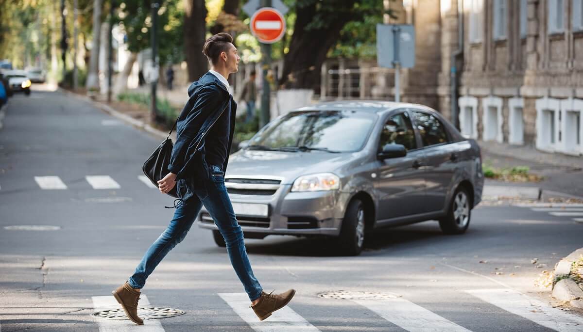 Πότε Ευθύνεται ο Πεζός για την Πρόκληση Τροχαίου Ατυχήματος;