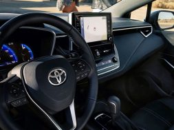 toyota-car-inside