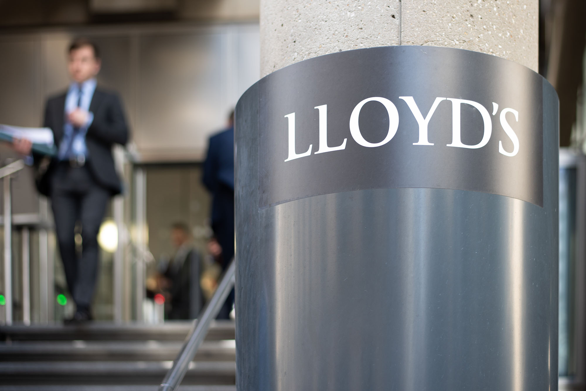 Οι Lloyd’s στηρίζουν τις κυρώσεις κατά της Ρωσίας