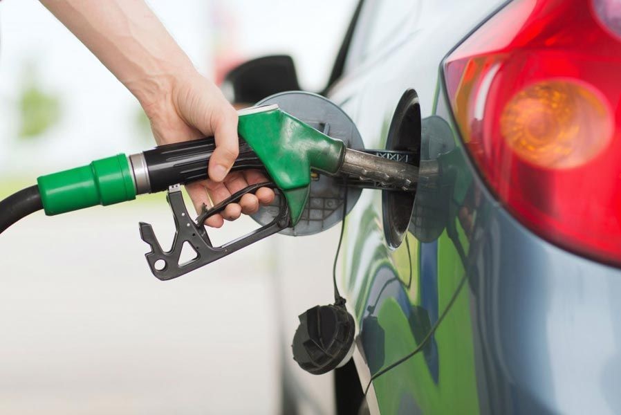 Πώς να καίτε λιγότερη βενζίνη – 5 μύθοι και αλήθειες