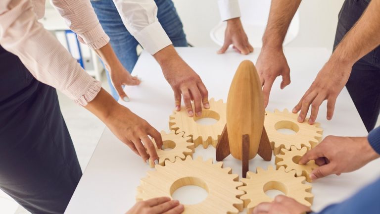 meeting-hands