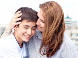 Portrait,Of,A,Mother,With,Her,Son,Teenager.,Tenderness,,Love,