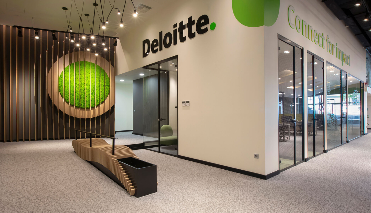 Δείτε τι κάνει το εργαλείο τεχνητής νοημοσύνης που έθεσε σε λειτουργία η Deloitte