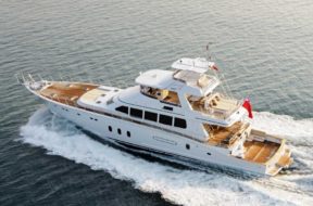 yacht