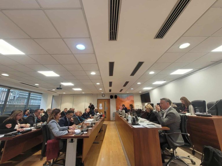 Ασφάλιση οδηγών άνω των 70: οι νομοθετικές ρυθμίσεις και οι επιπτώσεις στην τιμολόγηση